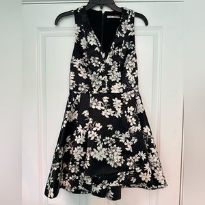 Alice + Olivia Floral A-line Dress size 4